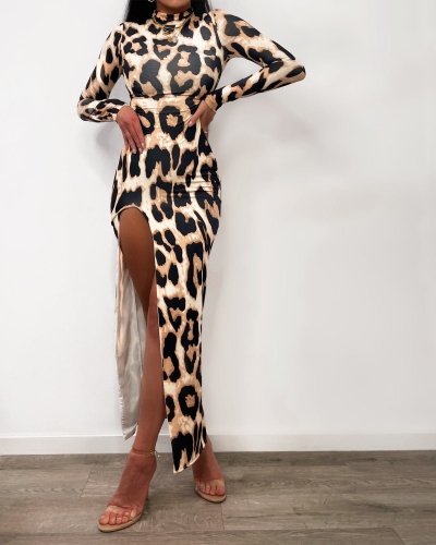 długa sukienka w animal print