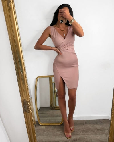 różowa sukienka na chrzest