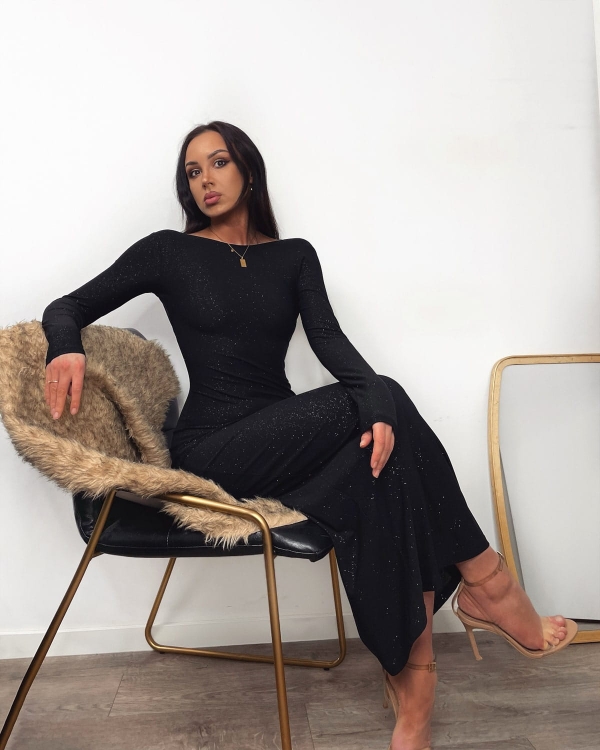 sukienka czarna na wesele