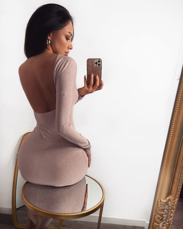 różowa sukienka na imprezę