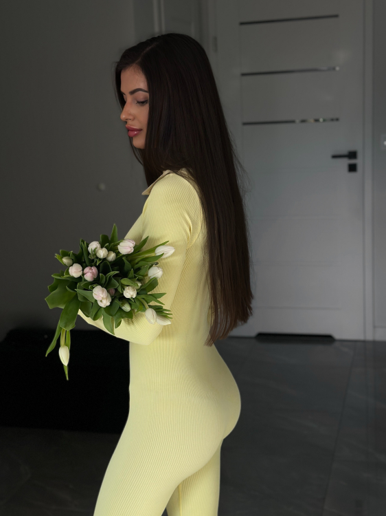 Kombinezon modelujący wyszczuplający