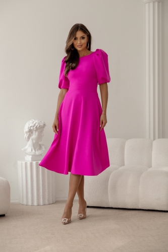 elegancka sukienka z krótkim rękawem