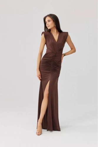 noelia-sukienka-maxi-w-kolorze-brazowym (4).webp