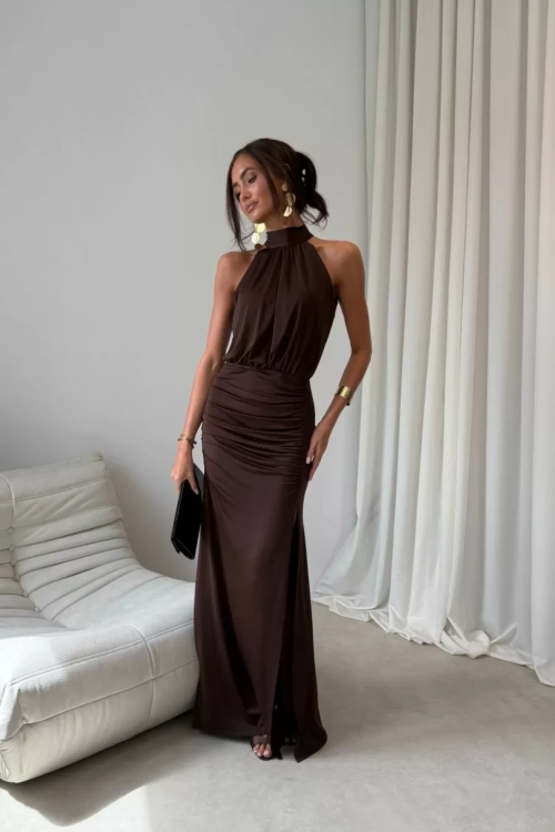 maelis-sukienka-maxi-w-kolorze-brazowym (5).webp