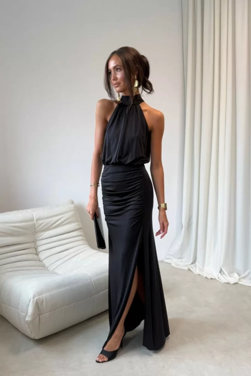 maelis-sukienka-maxi-w-kolorze-czarnym.webp